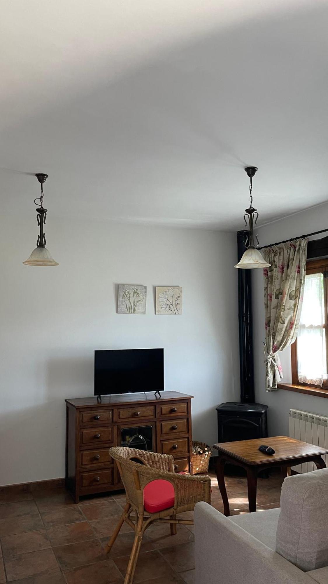Apartamentos El Picoretu Mestas De Con Exteriér fotografie
