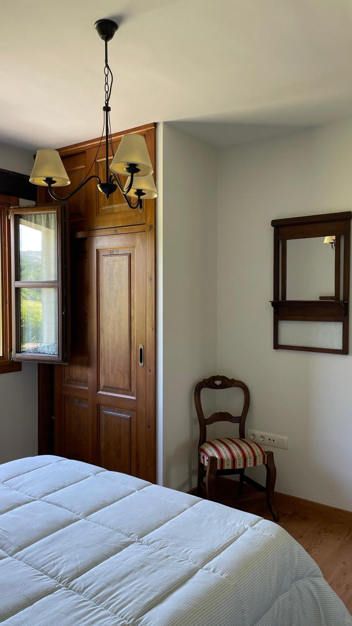 Apartamentos El Picoretu Mestas De Con Exteriér fotografie